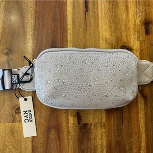 Steve Madden belt bag